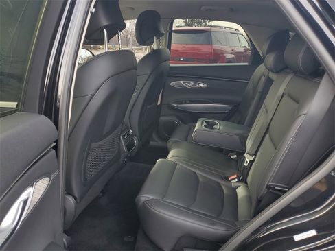 Used 2022 Genesis GV70 2.5T w/ Select Package image 23