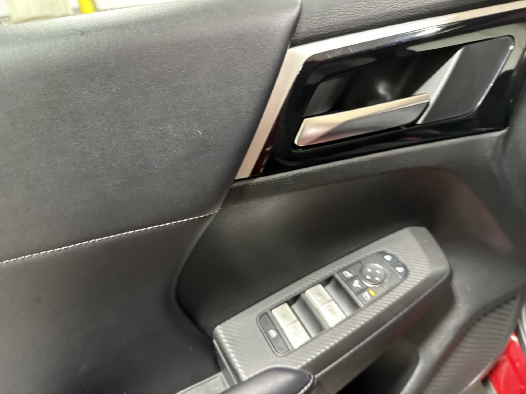Used 2024 Mitsubishi Outlander SE Black Edition AWD/4WD image 21