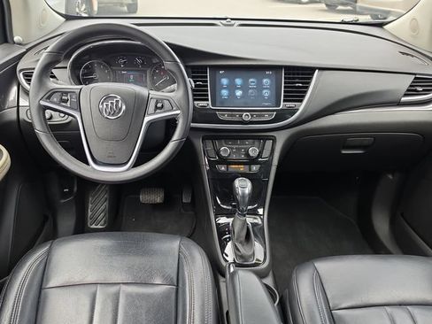 Used 2019 Buick Encore Sport Touring FWD image 7