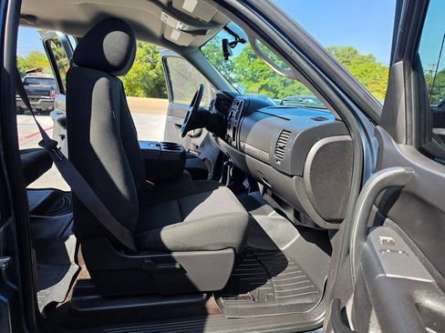 Used 2011 Chevrolet Silverado 1500 LT w/ Texas Edition RWD image 30