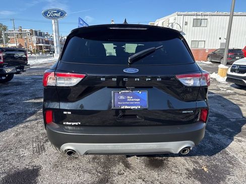 Certified 2022 Ford Escape SE w/ Cold Weather Package image 7