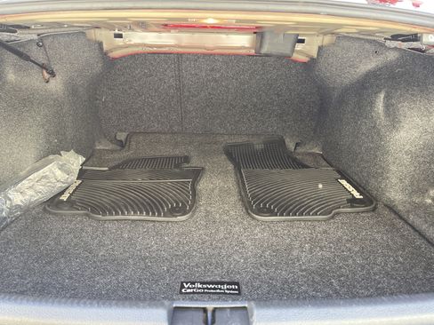 Used 2016 Volkswagen Passat 1.8T SE image 9