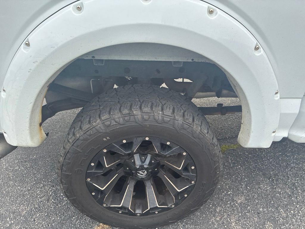 Used 2016 Ford F150 Lariat AWD/4WD image 13