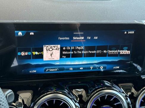 New 2026 Mercedes-Benz GLA 35 AMG GLA 35 AMG 4D Sport Utility 4M image 18