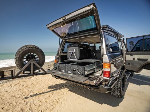 Used 1990 Toyota Land Cruiser AWD/4WD image 25