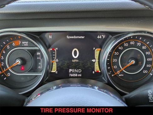 Used 2021 Jeep Wrangler Unlimited Sahara w/ Uconnect 4C Nav & Sound Group image 23