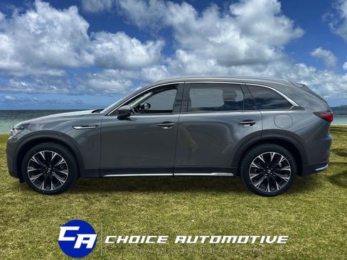Used 2024 MAZDA CX-90 Plug-In Hybrid w/ Premium Pkg AWD/4WD image 3