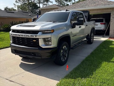 Used 2021 Chevrolet Silverado 2500 Custom w/ Custom Value Package AWD/4WD image 1