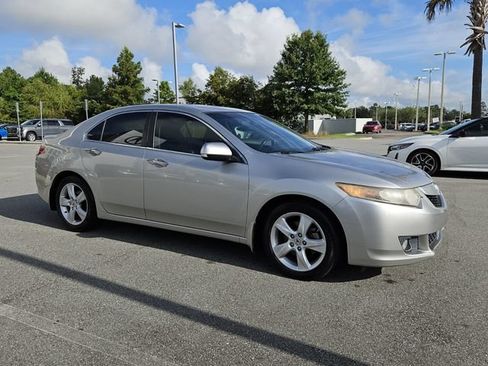 Used 2010 Acura TSX Sedan FWD image 2