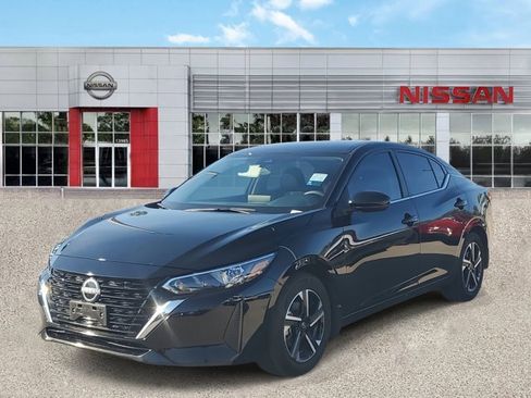 Certified 2025 Nissan Sentra SV w/ Trunk Package image 10