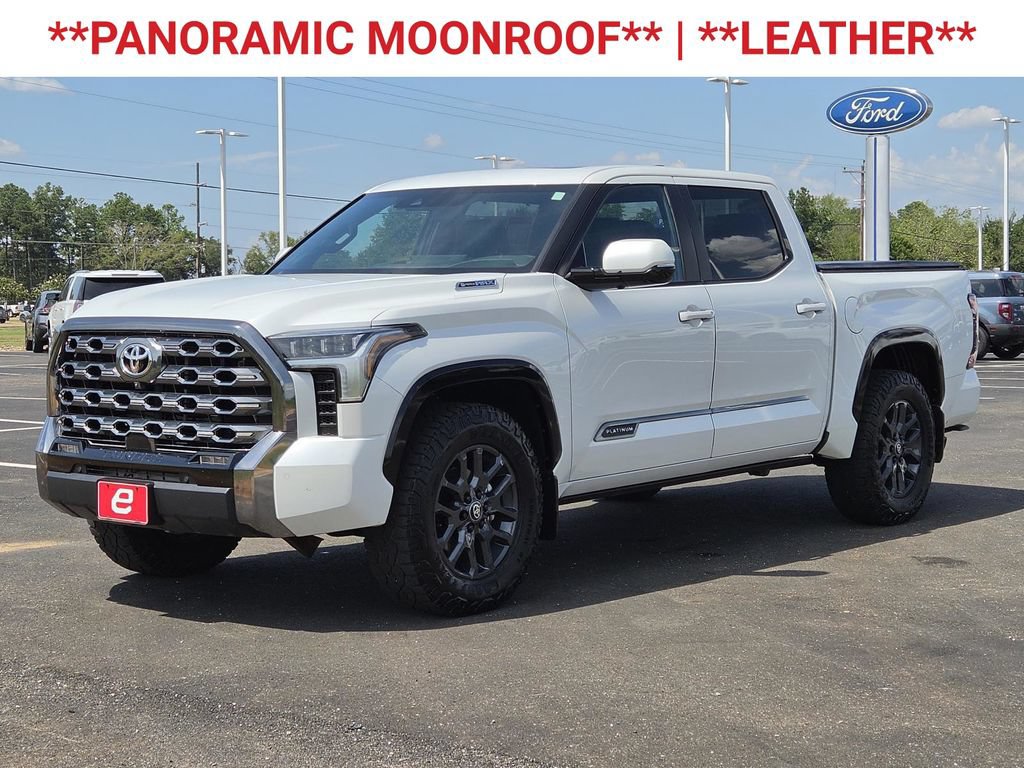 Used 2025 Toyota Tundra Platinum AWD/4WD image 3