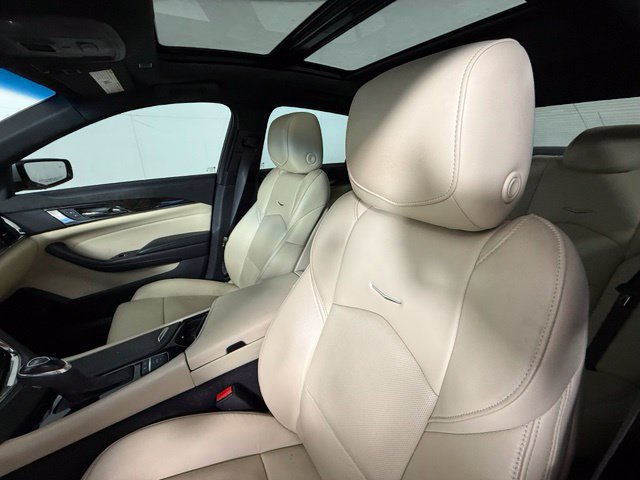 Used 2019 Cadillac CTS Luxury RWD image 6