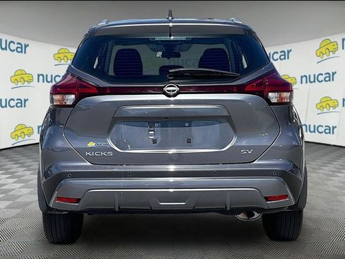 Used 2024 Nissan Kicks SV FWD image 5