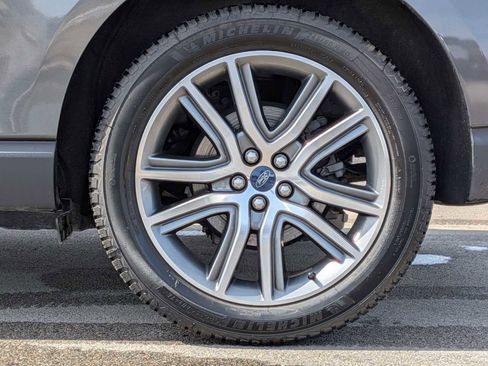 Used 2019 Ford Edge Titanium w/ Equipment Group 301A image 13