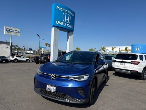 Used 2021 Volkswagen ID.4 Pro S w/ ID.4 Protection Package RWD image 3