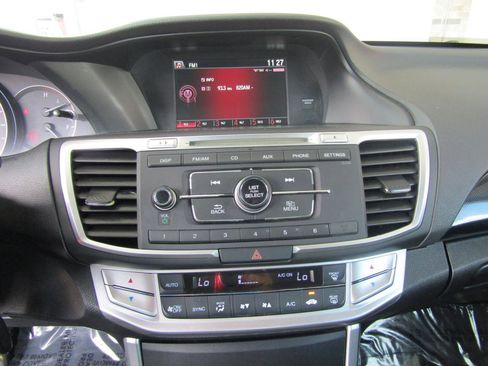 Used 2014 Honda Accord Sport image 16