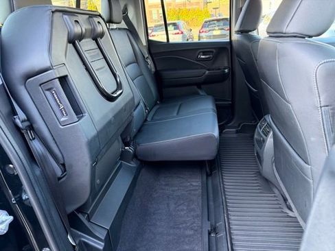 Used 2023 Honda Ridgeline RTL-E image 47