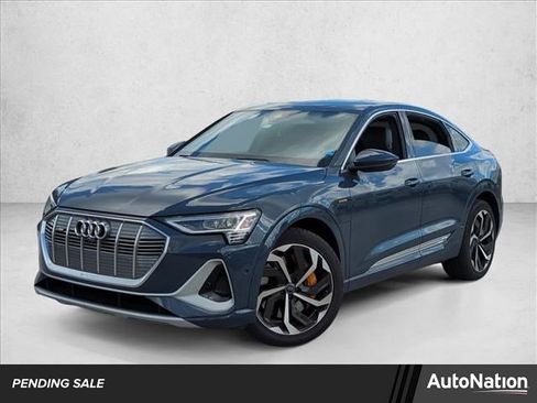 Used 2020 Audi e-tron Prestige image 1