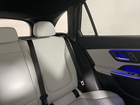 New 2026 Mercedes-Benz GLC 300 image 15