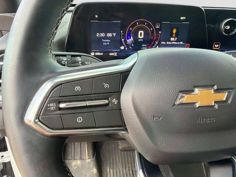 Used 2026 Chevrolet Traverse LT w/ Driver Confidence Package AWD/4WD image 30