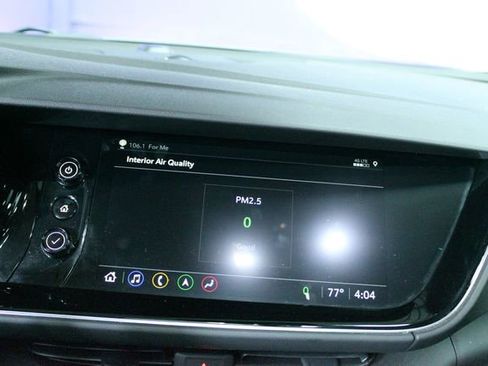 Used 2023 Buick Envision Avenir image 18