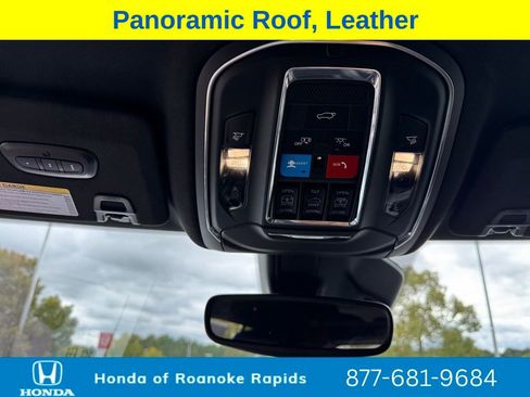 Used 2024 Jeep Grand Cherokee Limited 4xe image 37