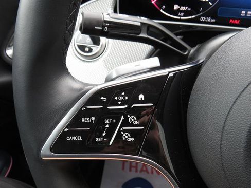 Used 2025 Mercedes-Benz E 350 4MATIC Sedan image 11