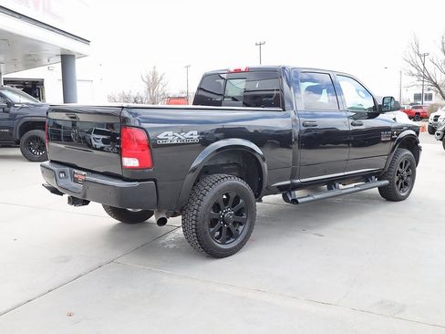 Used 2017 RAM 2500 Big Horn w/ Black Appearance Group image 5