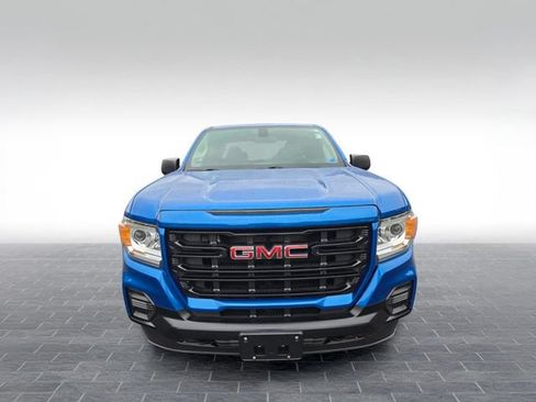 Used 2022 GMC Canyon Elevation Standard w/ Convenience Package AWD/4WD image 2