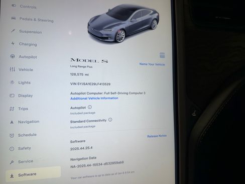 Used 2020 Tesla Model S Long Range Plus image 12