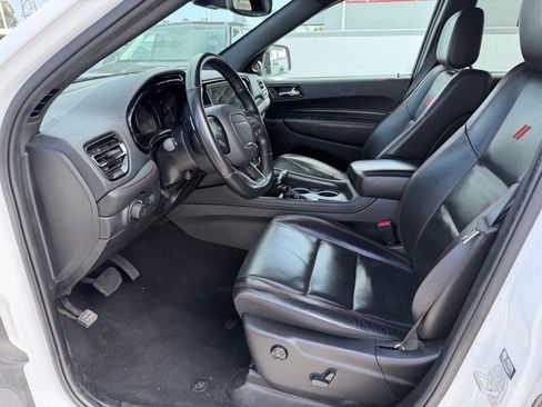 Used 2024 Dodge Durango GT RWD image 4
