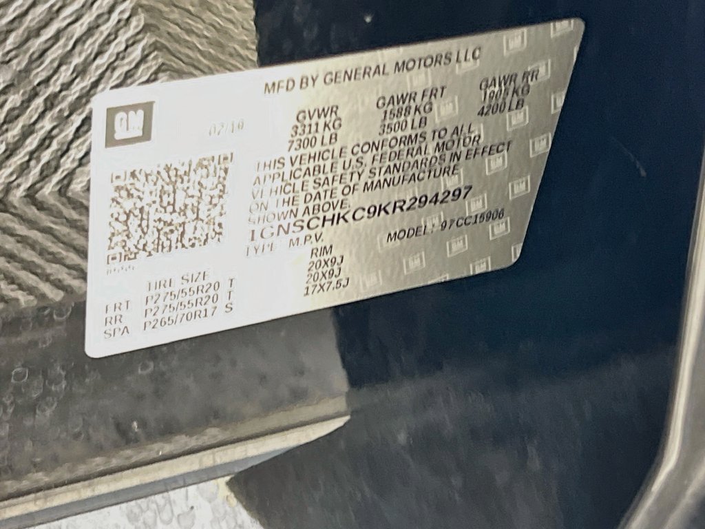 Used 2019 Chevrolet Suburban LT w/ LT Midnight Edition RWD image 12