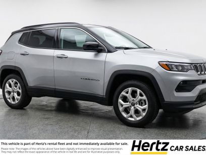 Used 2025 Jeep Compass Latitude