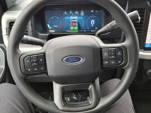 New 2025 Ford F350 XLT w/ Black Appearance Package image 3
