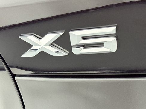 Used 2023 BMW X5 sDrive40i w/ M Sport Package image 8