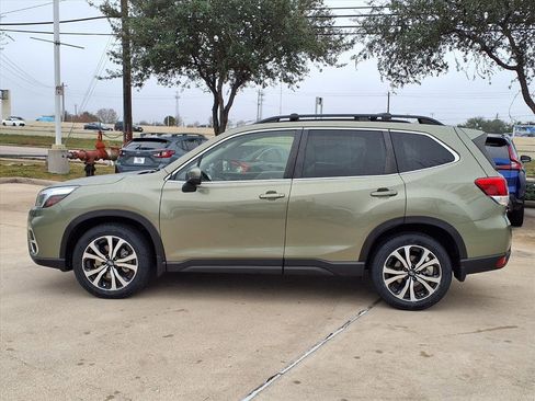 Used 2020 Subaru Forester Limited w/ Popular Package #3 image 8