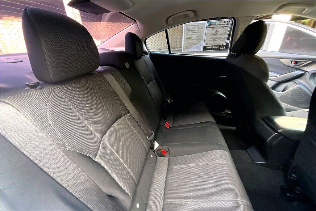 Used 2022 Subaru Impreza 2.0i Premium AWD/4WD image 15