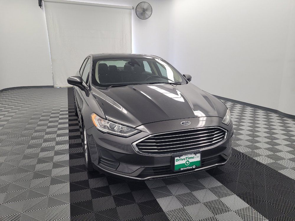 Used 2020 Ford Fusion SE FWD image 14