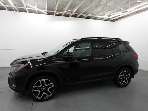 Certified 2023 Honda Passport Elite image 8