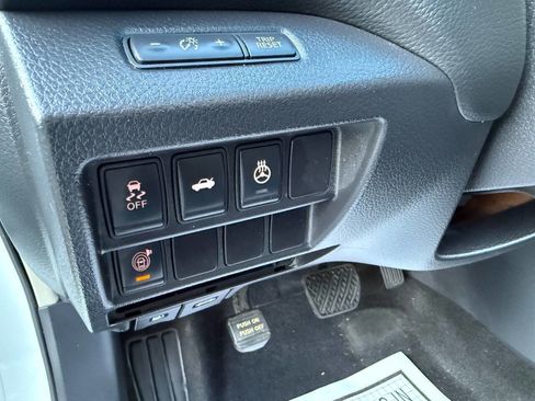 Used 2013 Nissan Altima 2.5 SL w/ Technology Pkg image 20