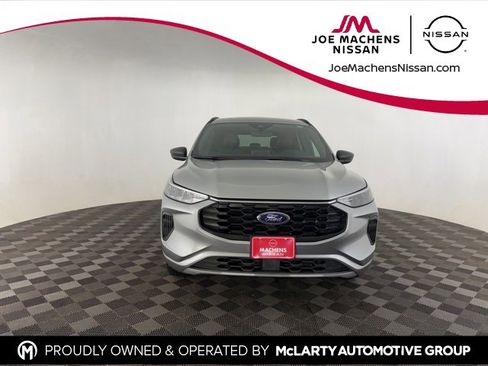 Used 2024 Ford Escape ST-Line image 2