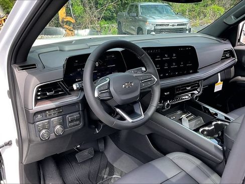 New 2026 Chevrolet Tahoe Z71 w/ Z71 Off-Road Package AWD/4WD image 6