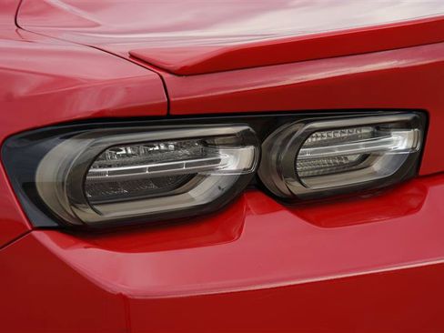 Used 2016 Chevrolet Camaro SS RWD image 38
