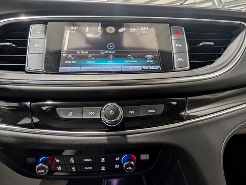 Used 2019 Buick Enclave Premium AWD/4WD image 24