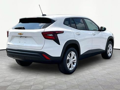 New 2026 Chevrolet Trax LS FWD image 6