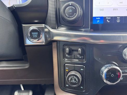 Used 2025 Ford F150 King Ranch w/ FX4 Off-Road Package AWD/4WD image 37