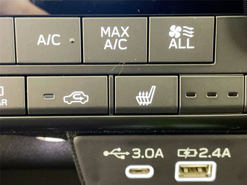 New 2026 Subaru Outback Limited image 23