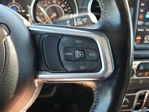 Used 2021 Jeep Gladiator Overland w/ Popular Equipment Package AWD/4WD image 26
