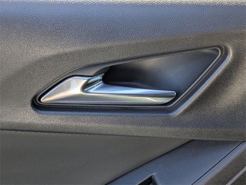 New 2026 Chevrolet Equinox LT w/ Convenience Package II image 27