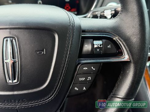 Used 2019 Lincoln Continental Premiere FWD image 40
